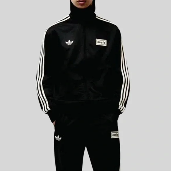 adidas oasis ジャージ ブラック　M adidas oasis ジャージ Mサイズ ブラック 最低 価格